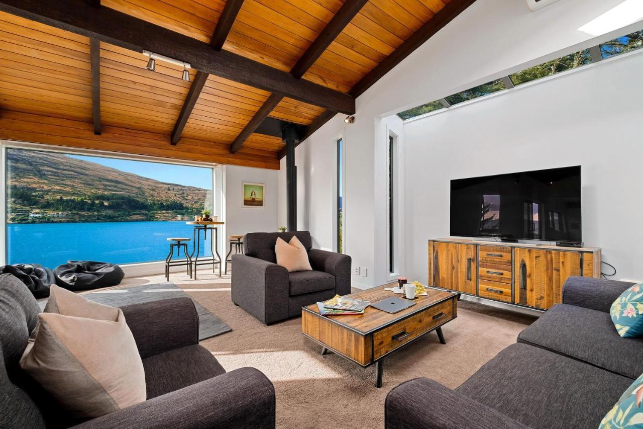 Queenstown Lakefront Dream 4 Bed Eksteriør billede