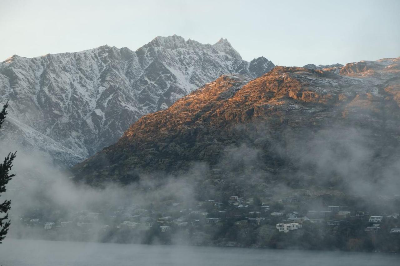 Queenstown Lakefront Dream 4 Bed Eksteriør billede